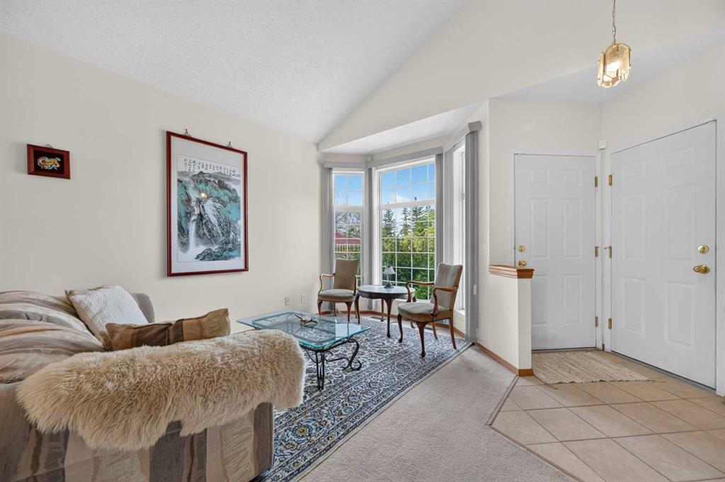 Picture for 76 Hawkmount Close NW