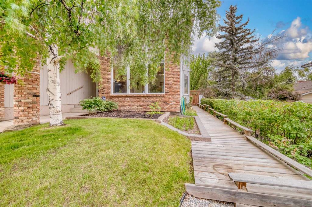 Picture for 107 Edgehill Court NW