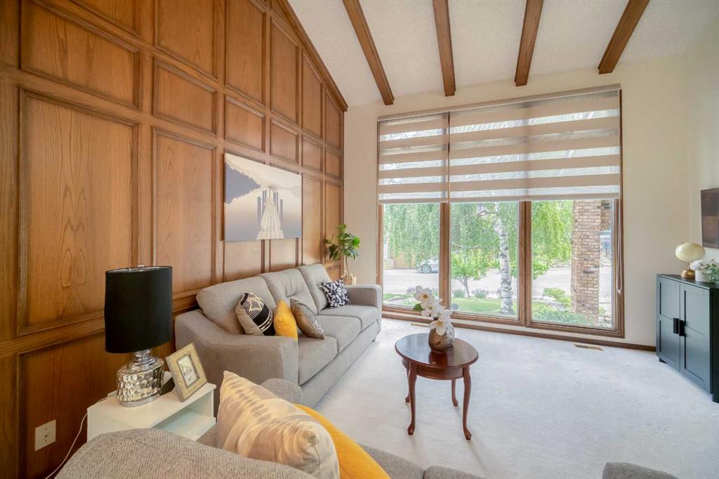 Picture for 107 Edgehill Court NW