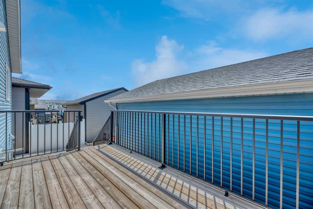 Picture for 33 Lucas Rise NW
