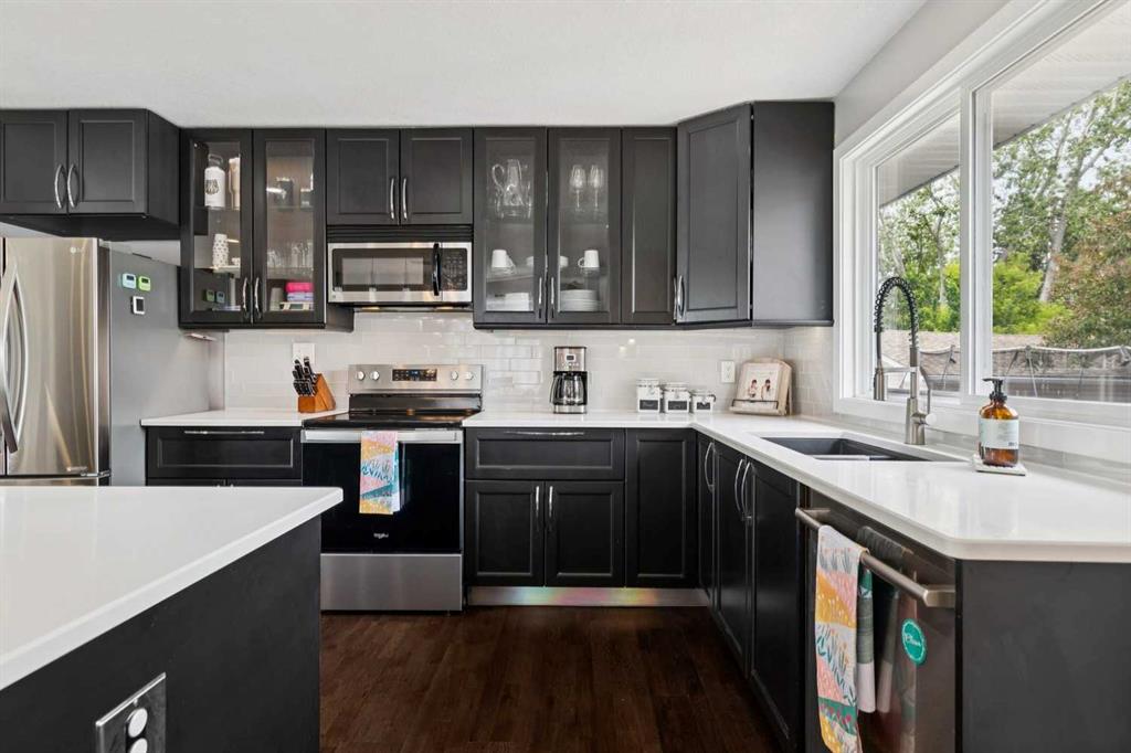 Picture for 336 Norseman Road NW