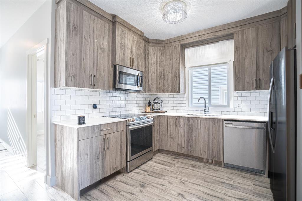 Picture for 587 Cornerstone Avenue NE https://www.cirrealty.ca/reb/creb/56/A2266856_14.jpg
