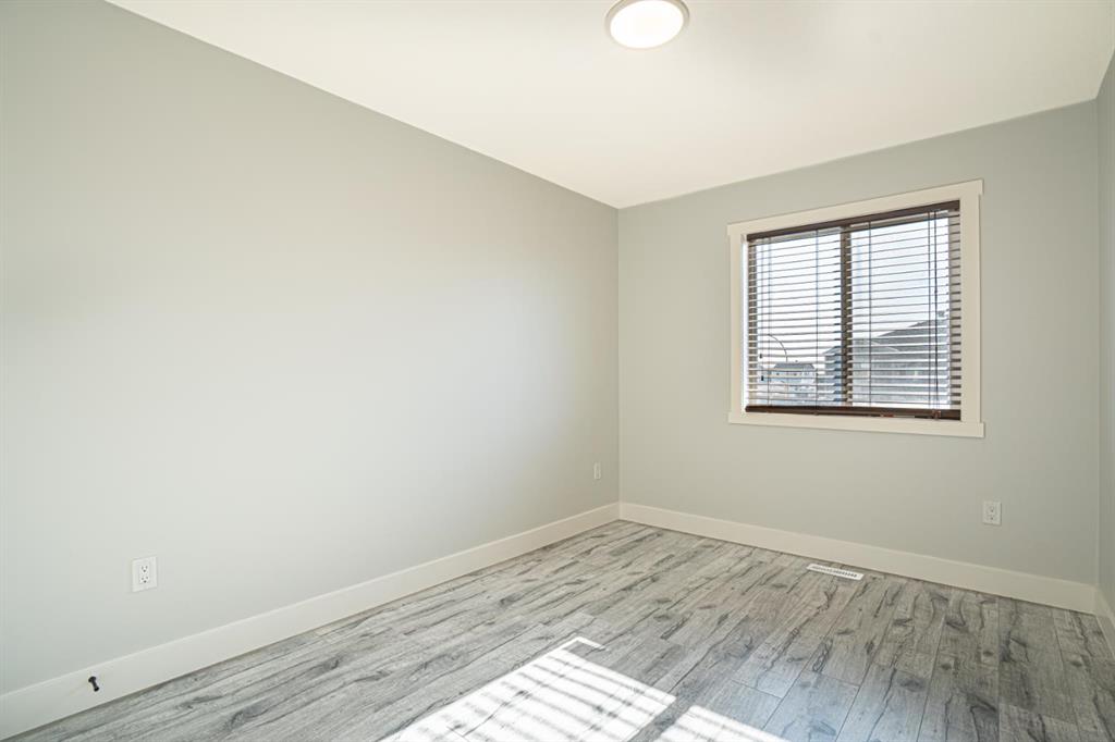 Picture for 587 Cornerstone Avenue NE https://www.cirrealty.ca/reb/creb/56/A2266856_33.jpg
