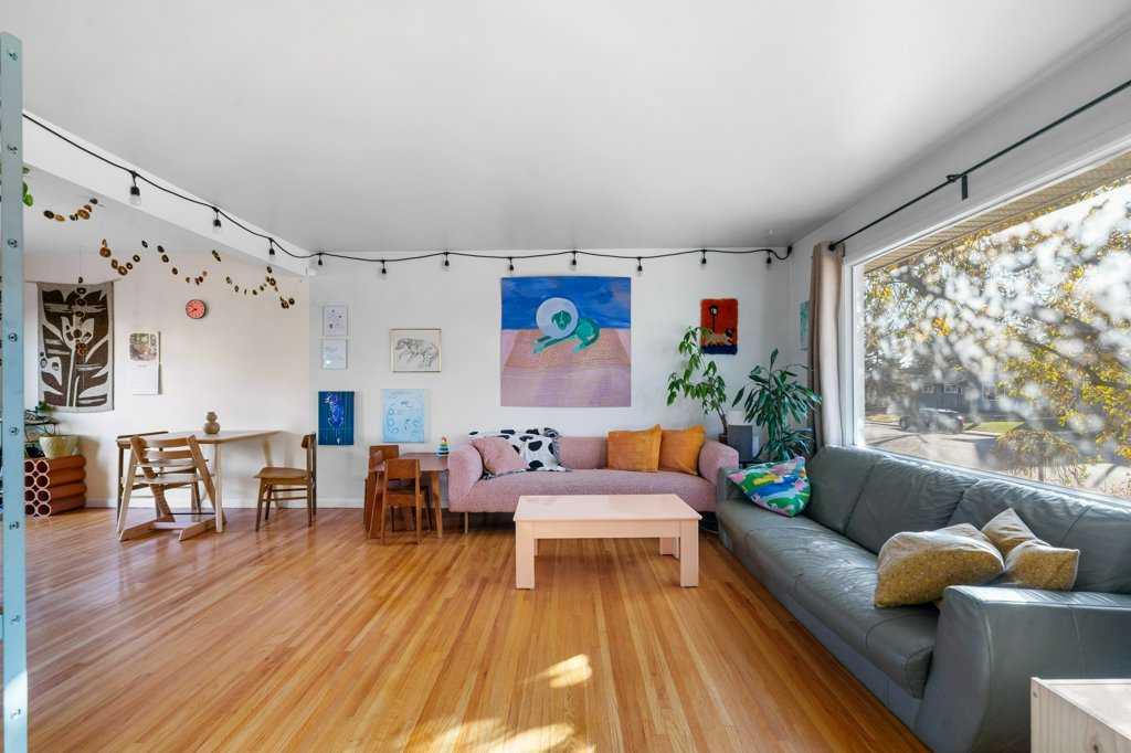 Picture for 2340 54 Avenue SW