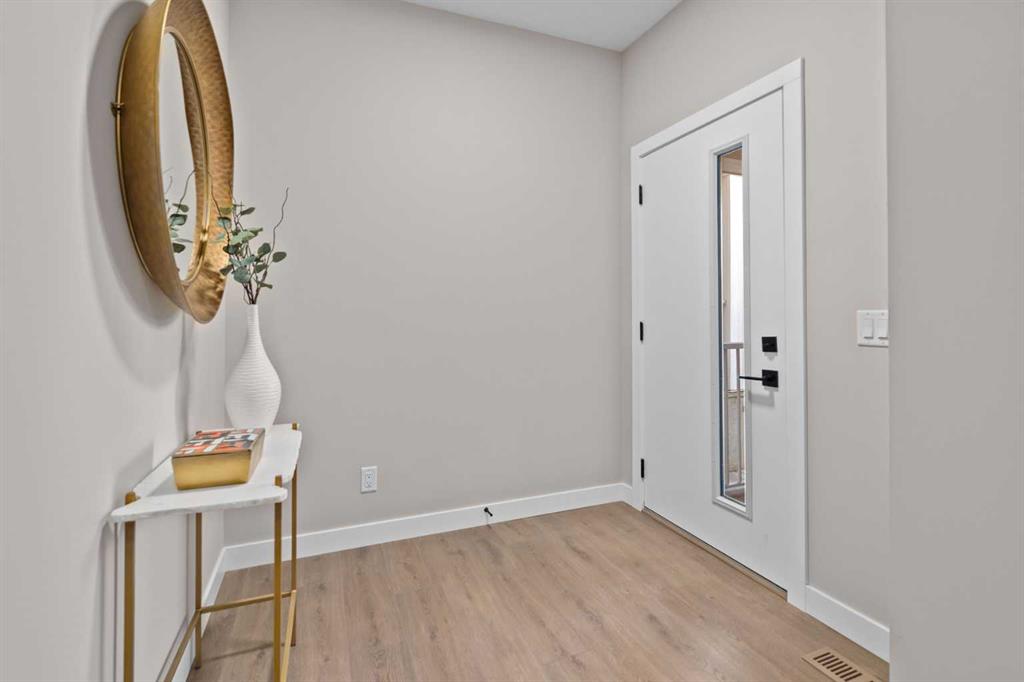 Picture for 155 Belvedere Crescent SE