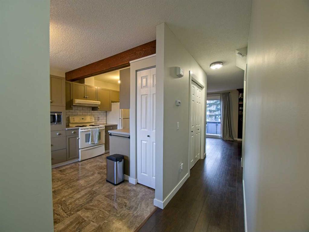 Picture for 618, 600 Allen Street SE