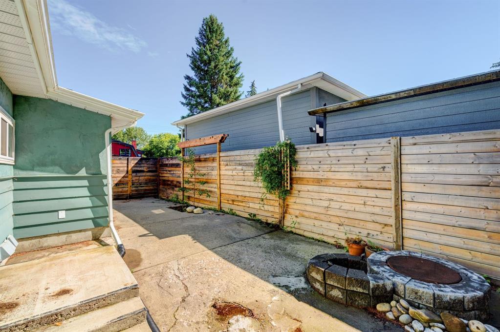 Picture for 6115 Bow Crescent NW