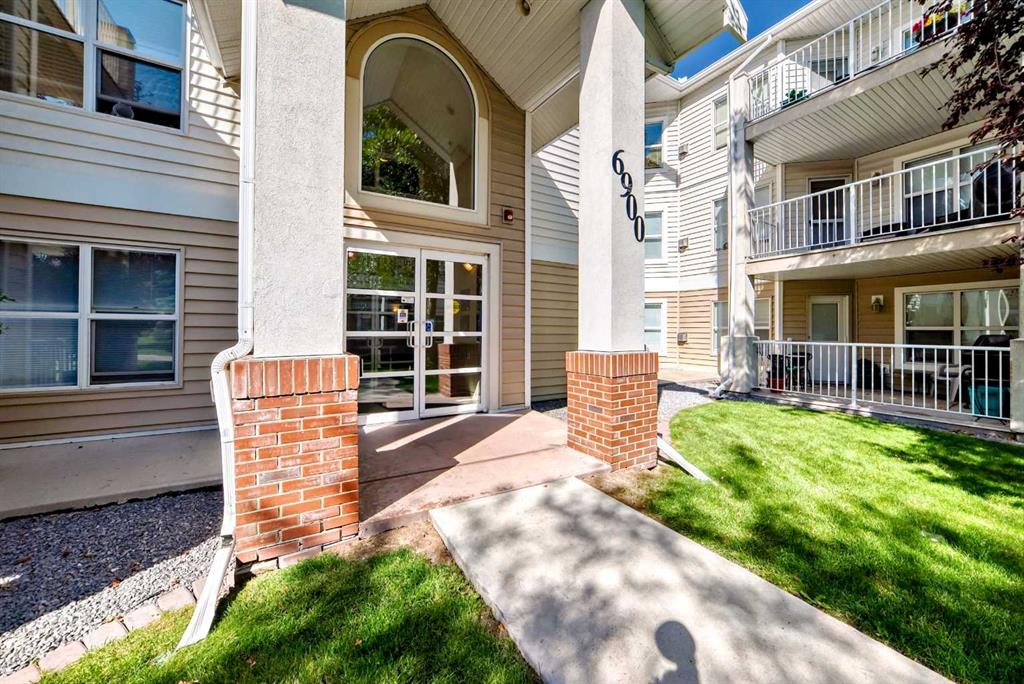 Picture for 112, 6900 Hunterview Drive NW