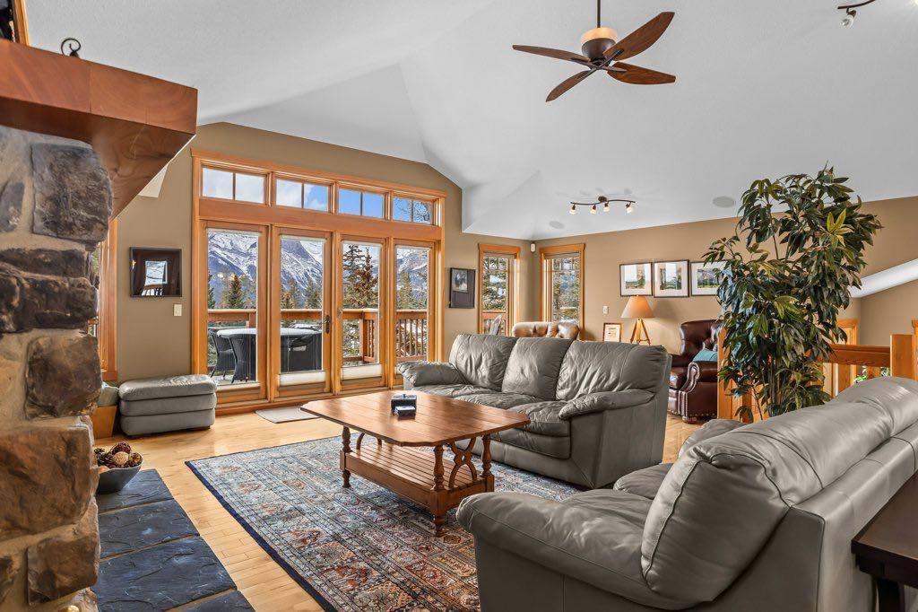 Picture for 104 Stone Creek Place S