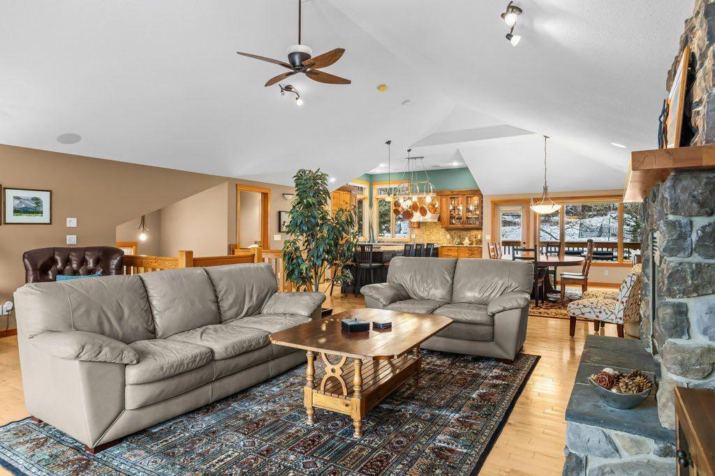 Picture for 104 Stone Creek Place S