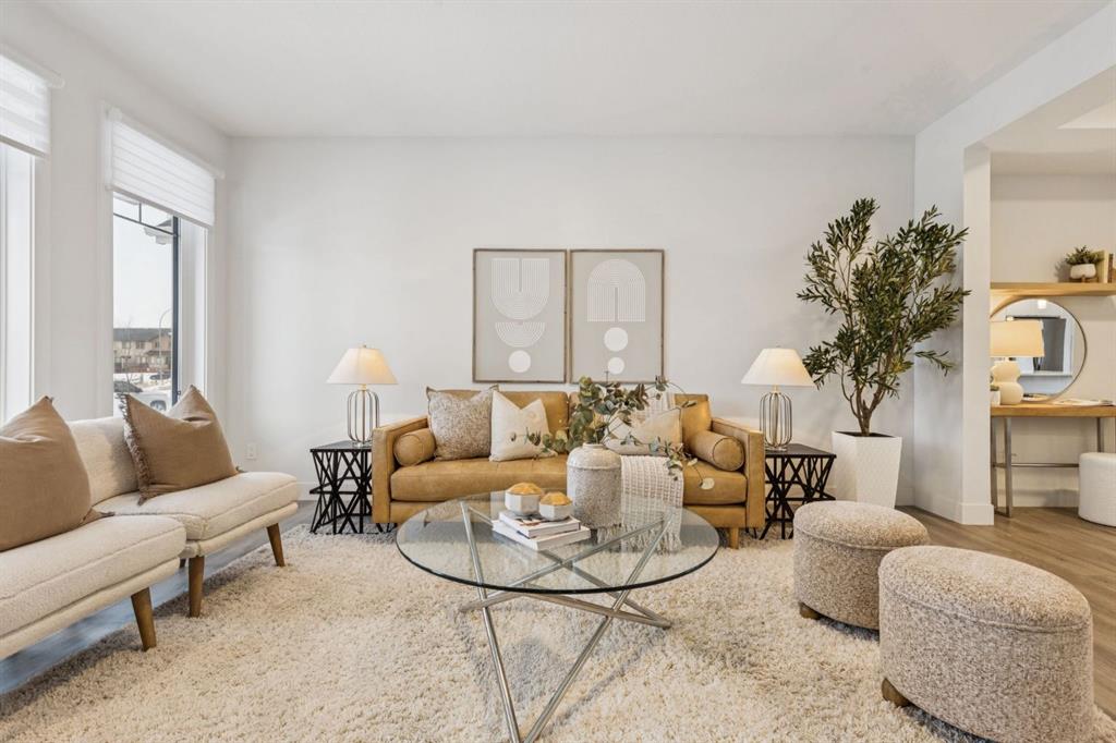 Picture for 584 River Avenue 