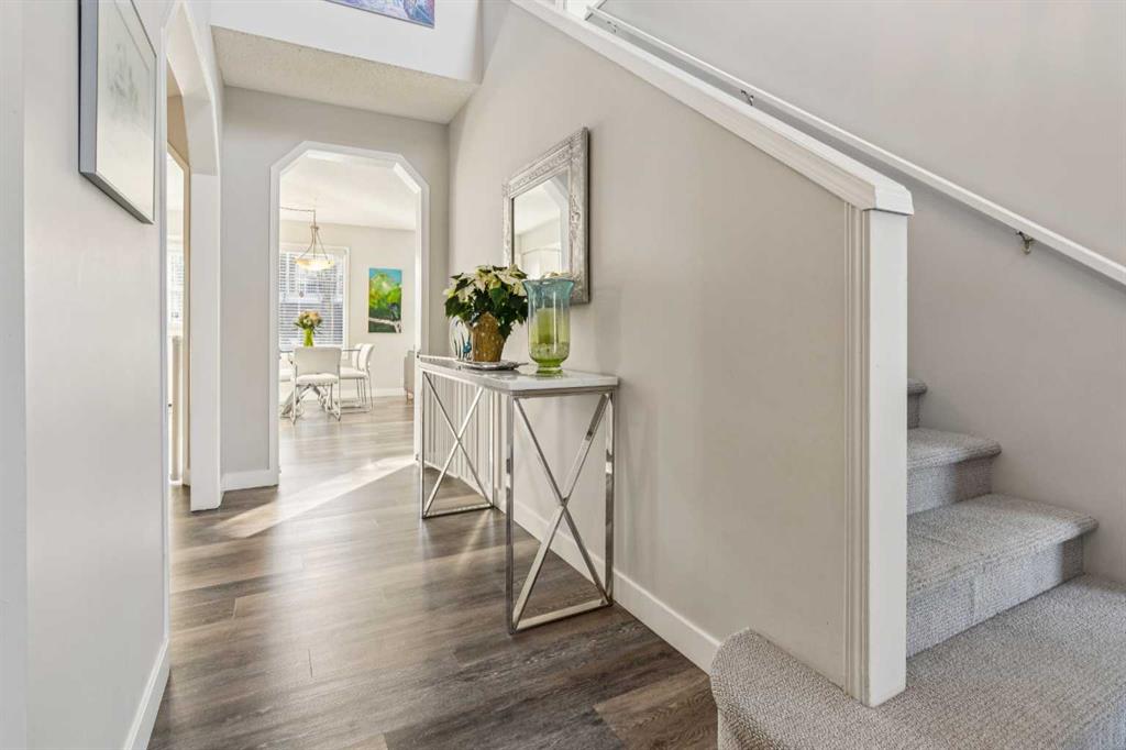 Picture for 5945 Signal Ridge Heights SW