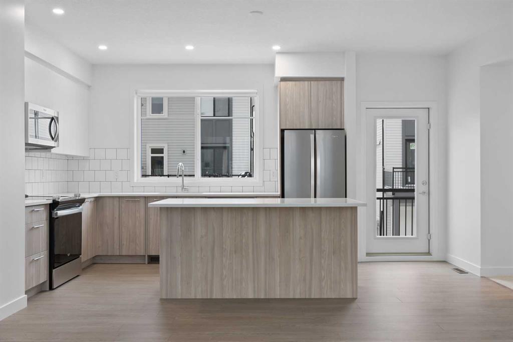 Picture for #210, 857 Belmont Drive SW