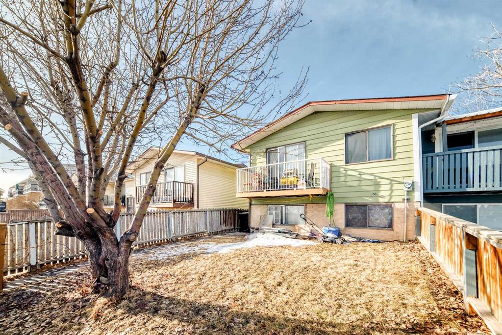 Picture for D, 903 44 Street SE