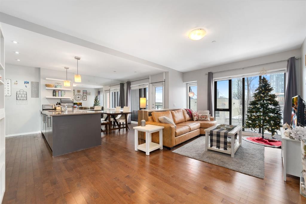 Picture for 201, 414 Meredith Road NE