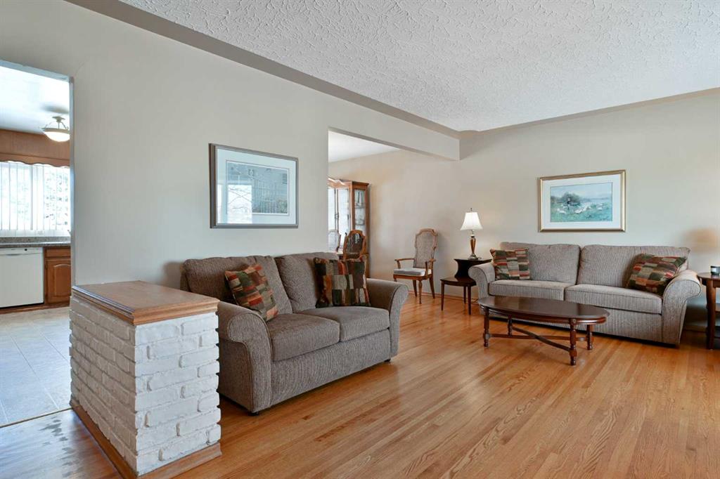 Picture for 7703 5 Street SW