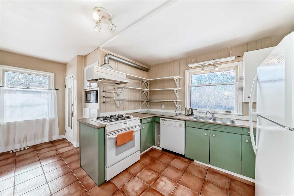 Picture for 1431 1A Street NW