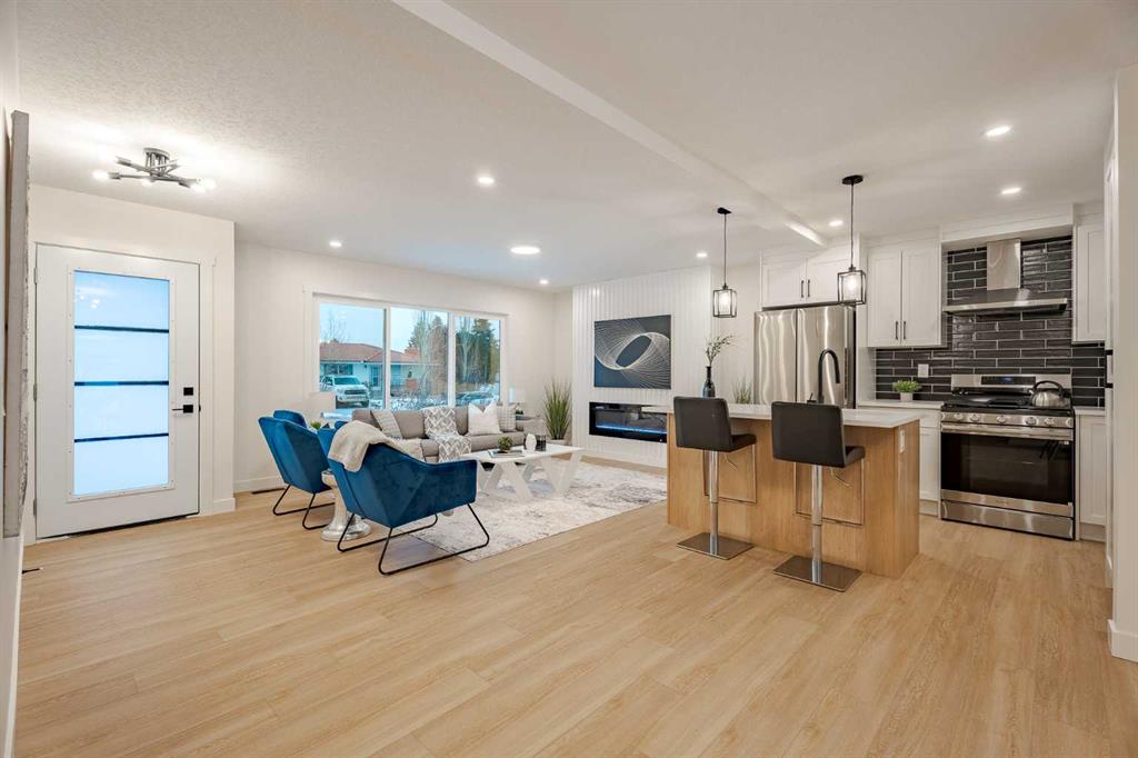 Picture for 451 Arlington Drive SE