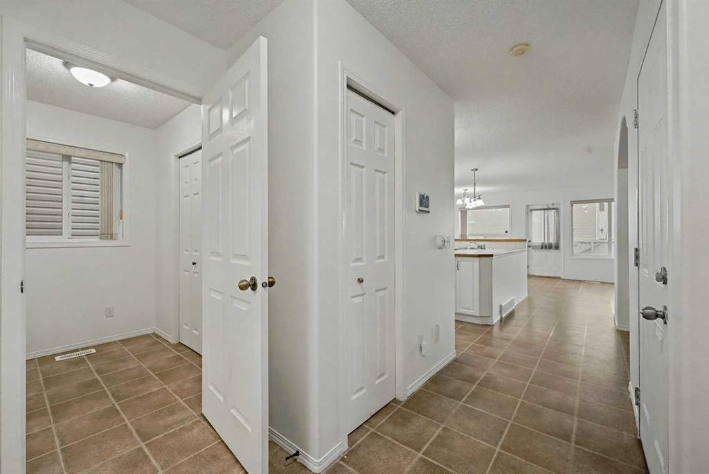 Picture for 12 Tarawood Grove NE