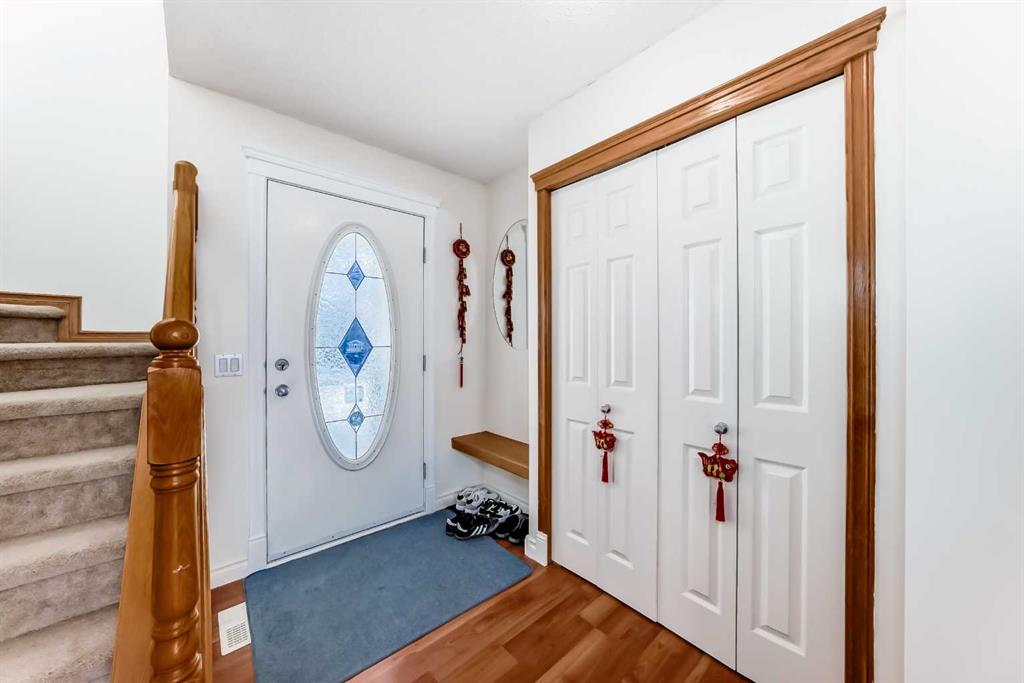 Picture for 193 Covewood Green NE