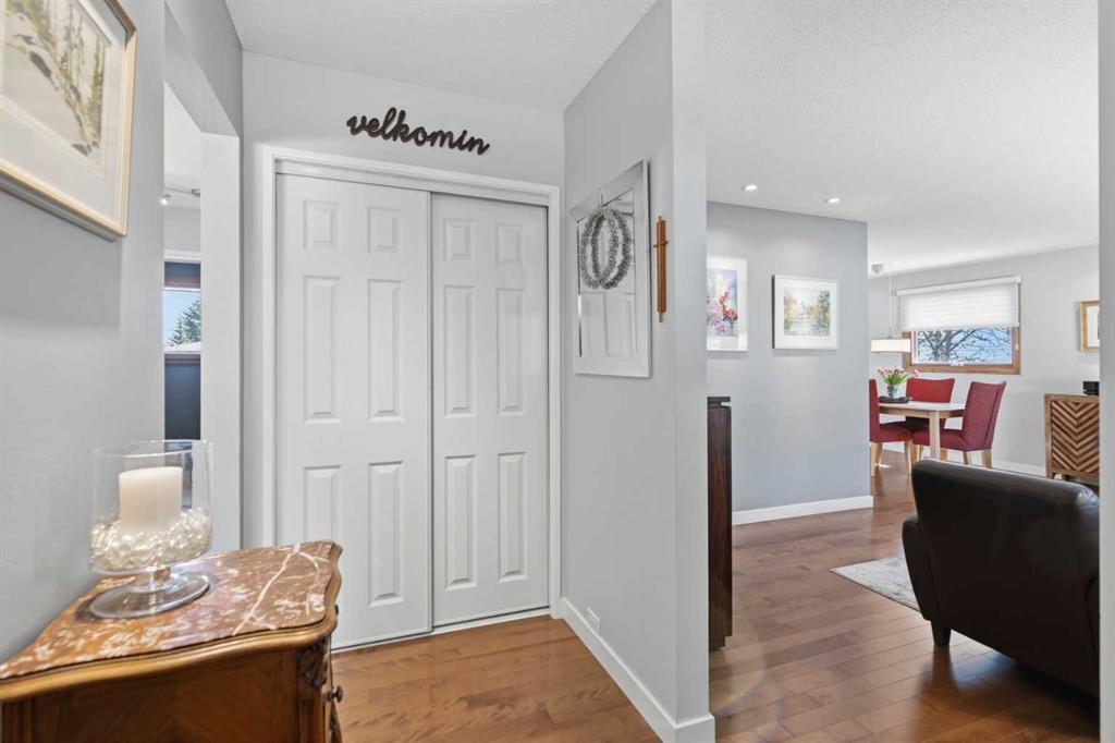 Picture for 948 Canaveral Crescent SW