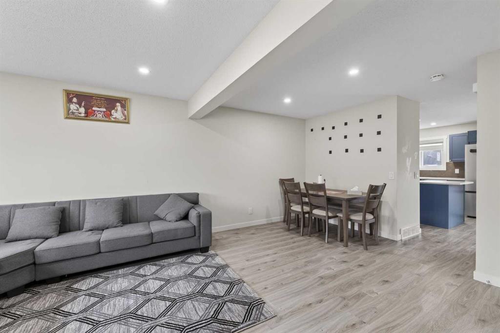 Picture for 8474 Saddleridge Drive NE