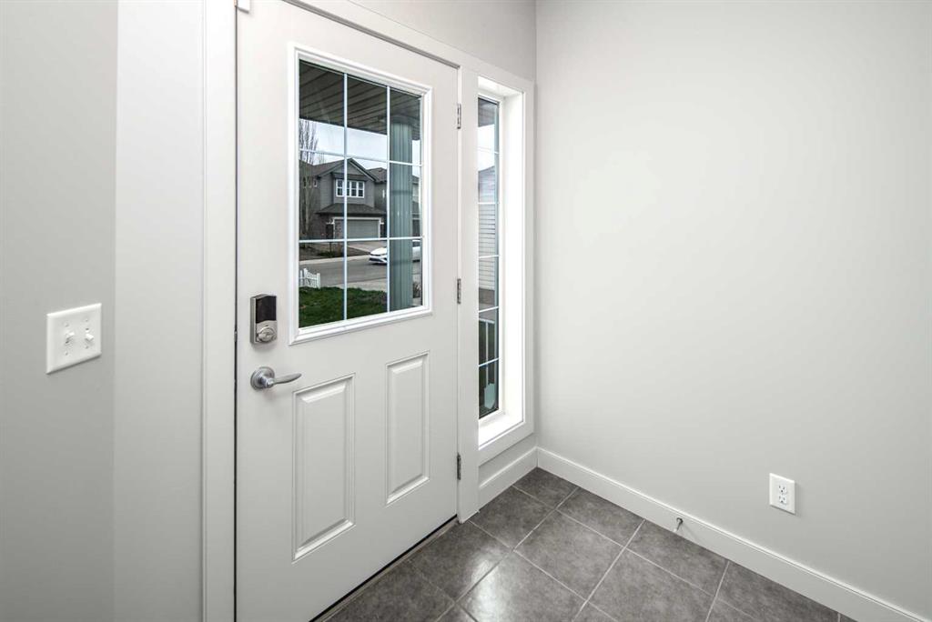 Picture for 50 Everwoods Park SW