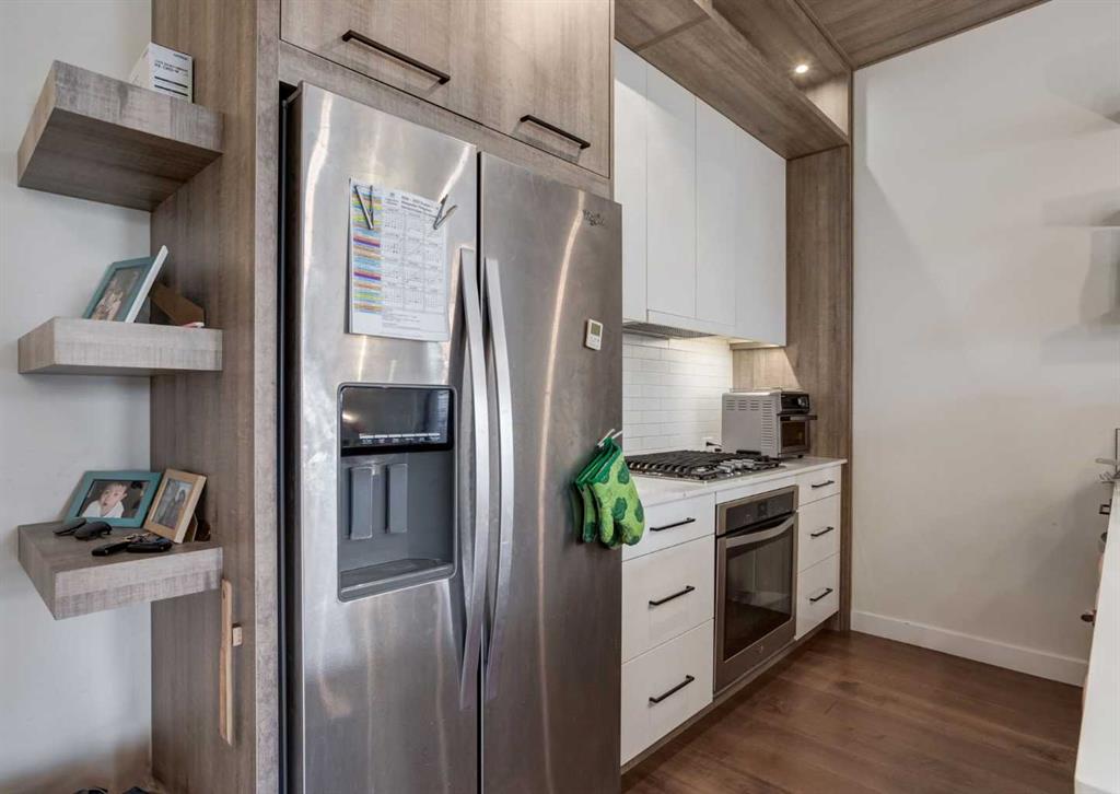 Picture for 408, 2702 17 Avenue SW