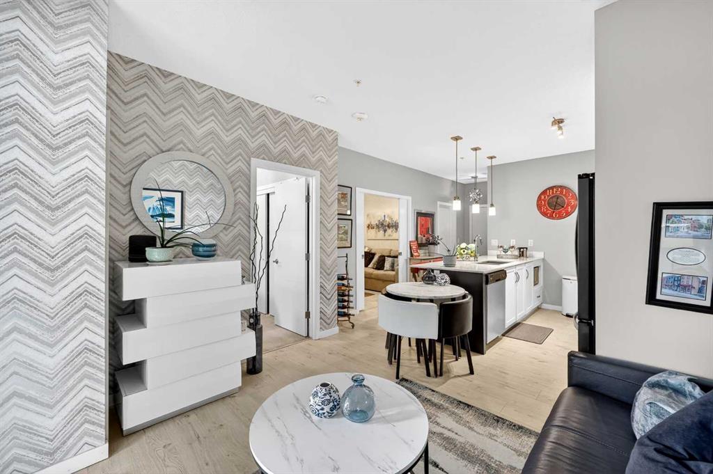 Picture for 203, 122 Mahogany Centre SE