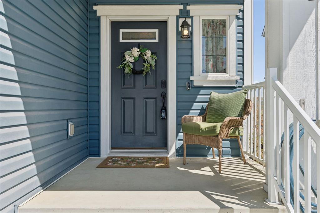 Picture for 664 River Heights Crescent 
