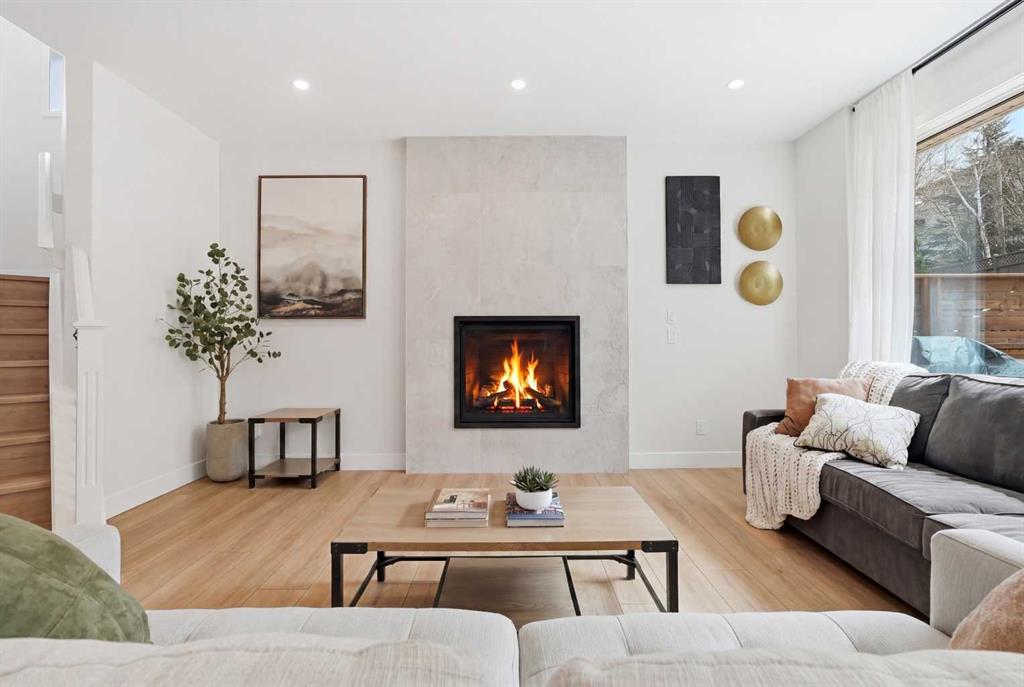 Picture for 15 Valley Stream Manor NW