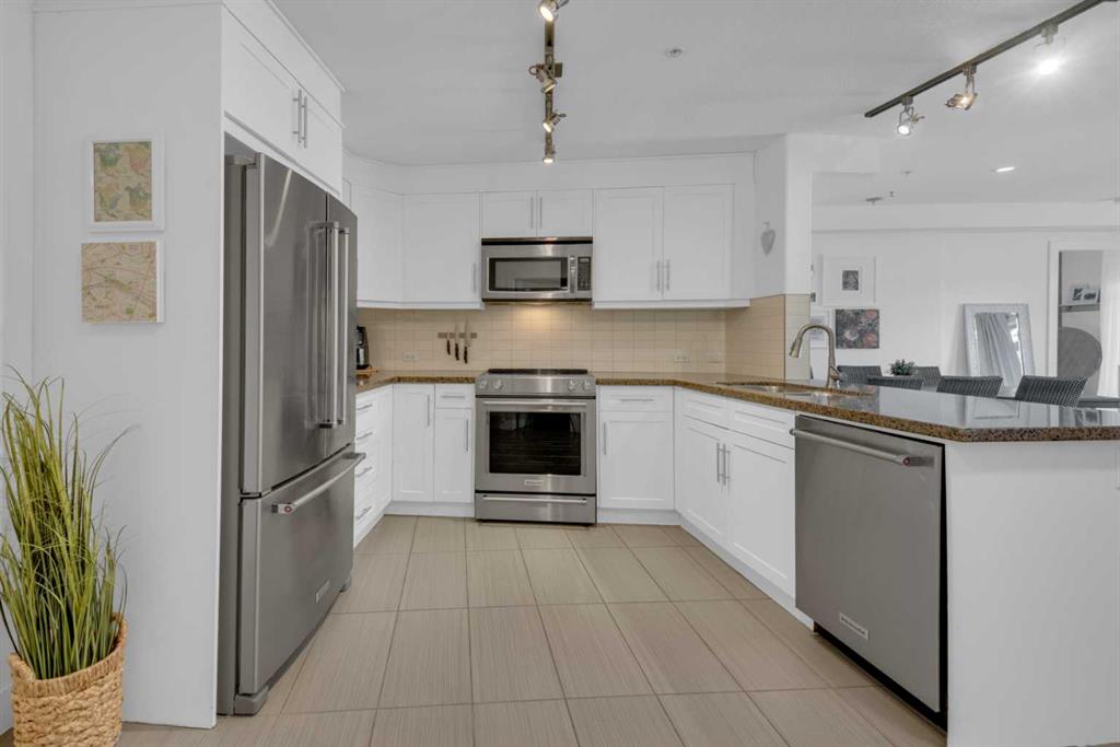 Picture for 207, 1939 30 Street SW