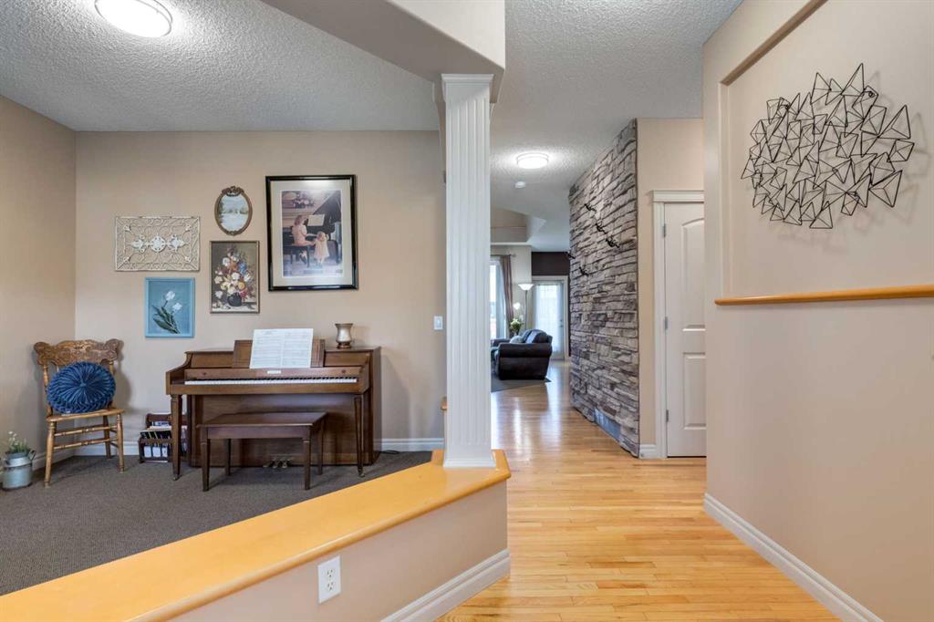 Picture for 195 Willowmere Close 