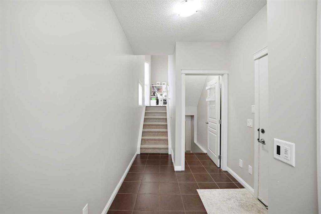 Picture for 402 Wentworth Villas SW