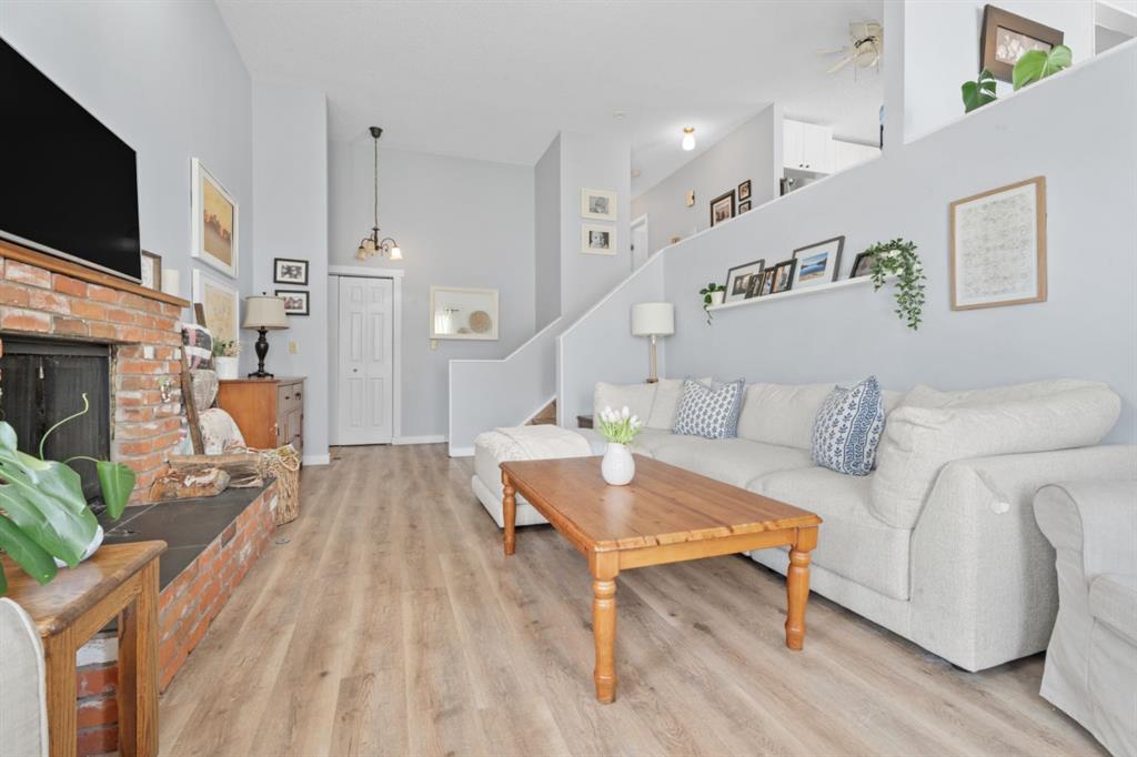 Picture for 159 Woodburn Crescent 