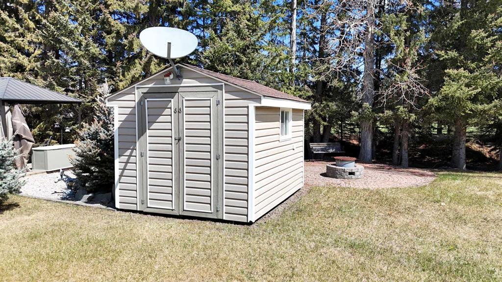Picture for 31, 32379 Range Road 55  