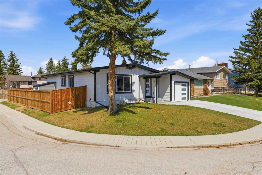 Picture for 428 Queen Anne Way SE