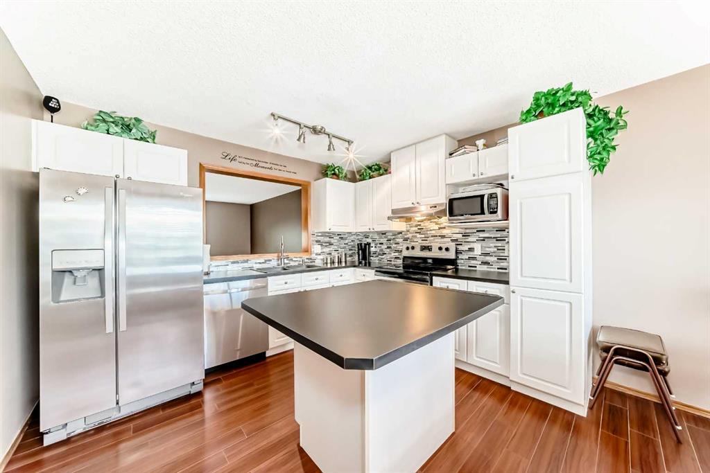 Picture for 270 Rocky Ridge Court NW