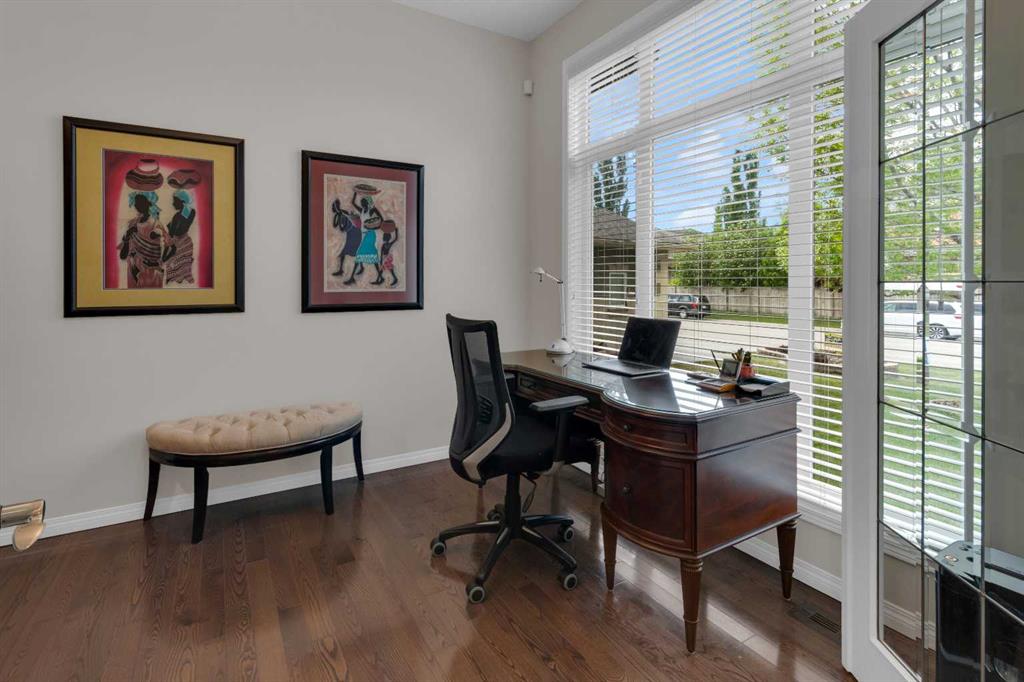 Picture for 102 Panatella Crescent NW