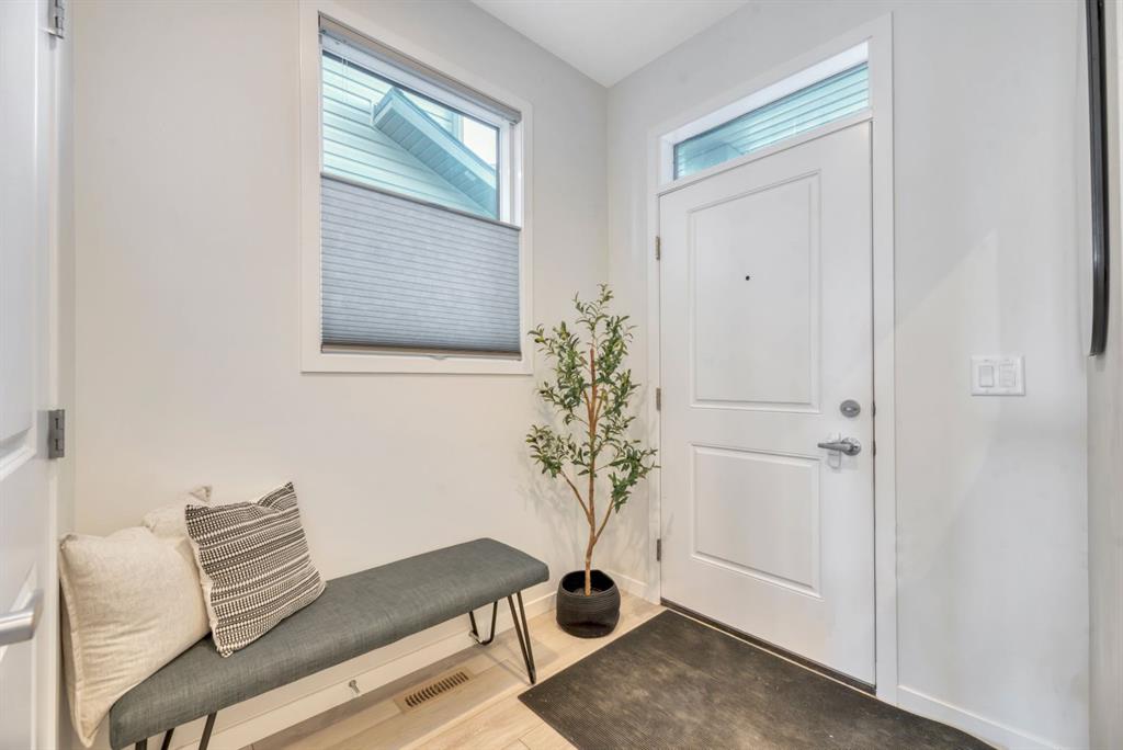 Picture for 836 Seton Circle SE