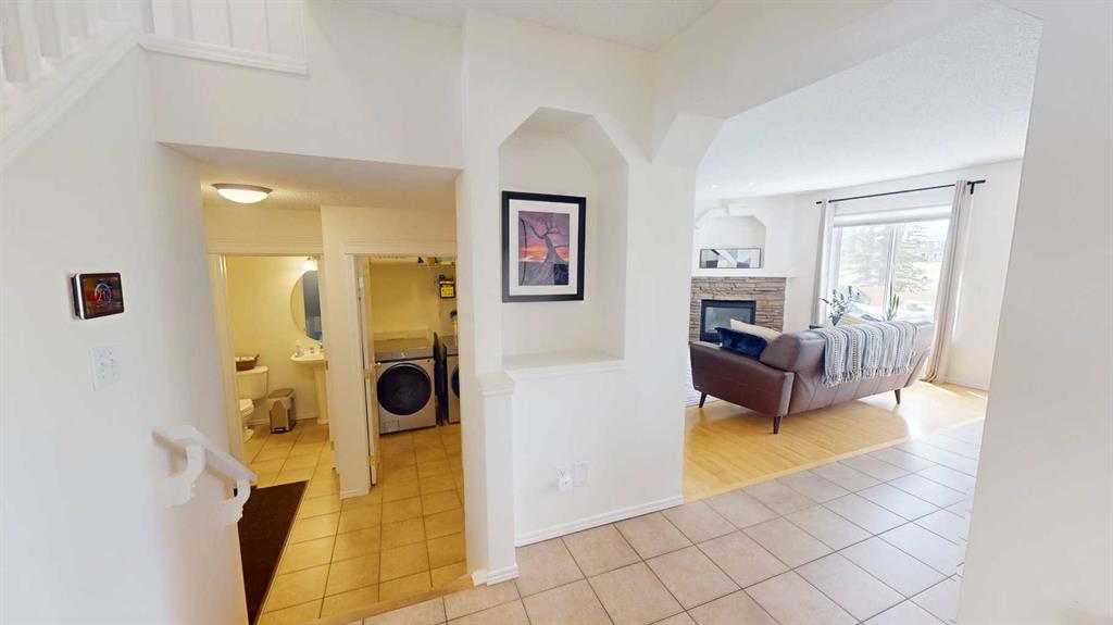 Picture for 11 Chapala Way SE