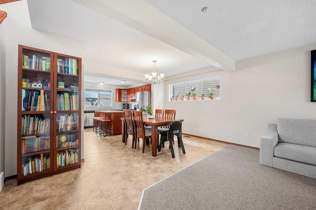 Picture for 44 Everridge Way SW
