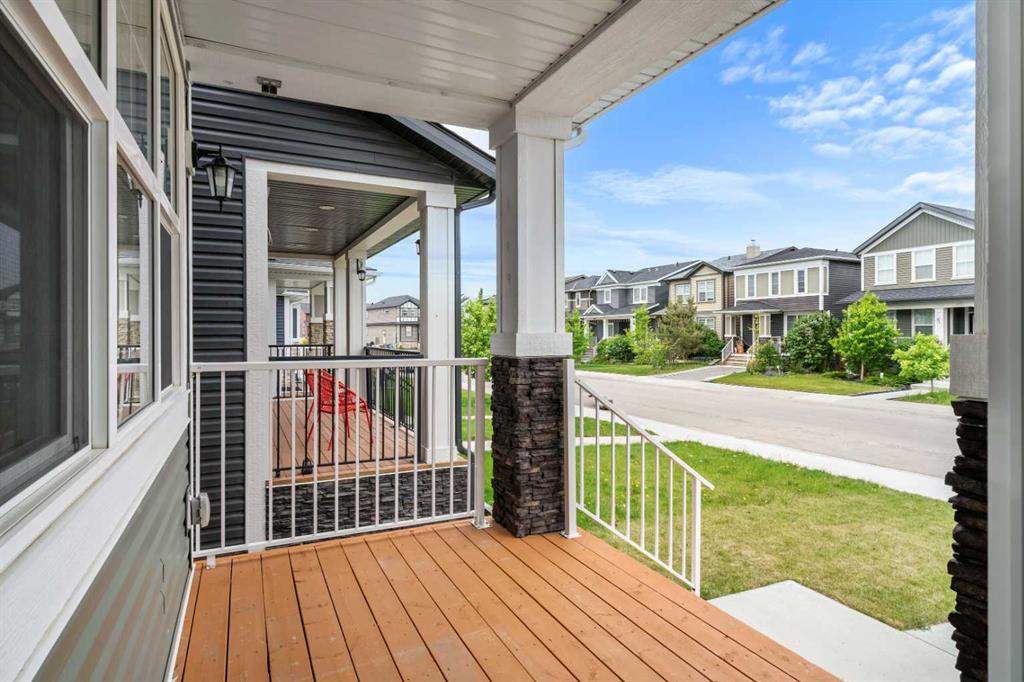 Picture for 147 Evanscrest Park NW
