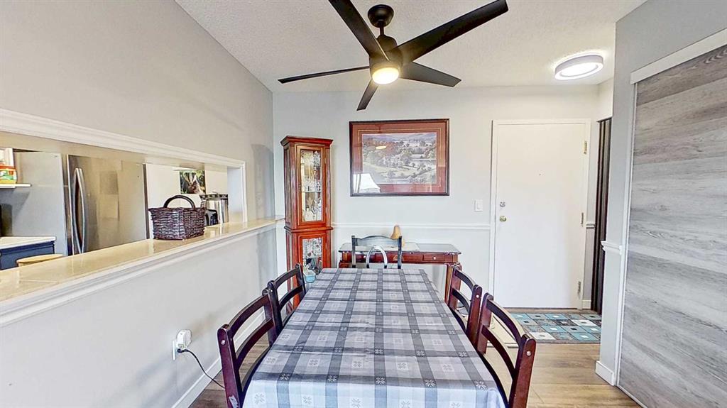 Picture for 406, 11 Dover Point SE