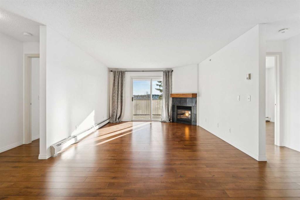 Picture for 3311, 20 Harvest Rose Park NE