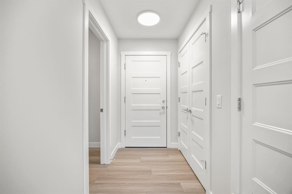 Picture for 2202, 2117 81 Street SW