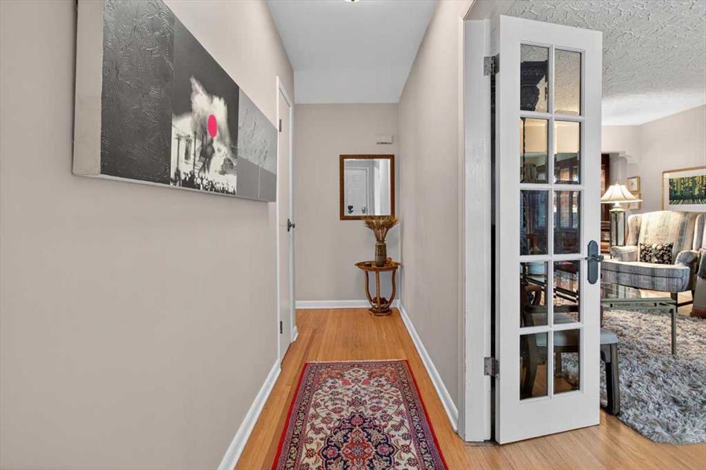 Picture for 2808 35 Street SW