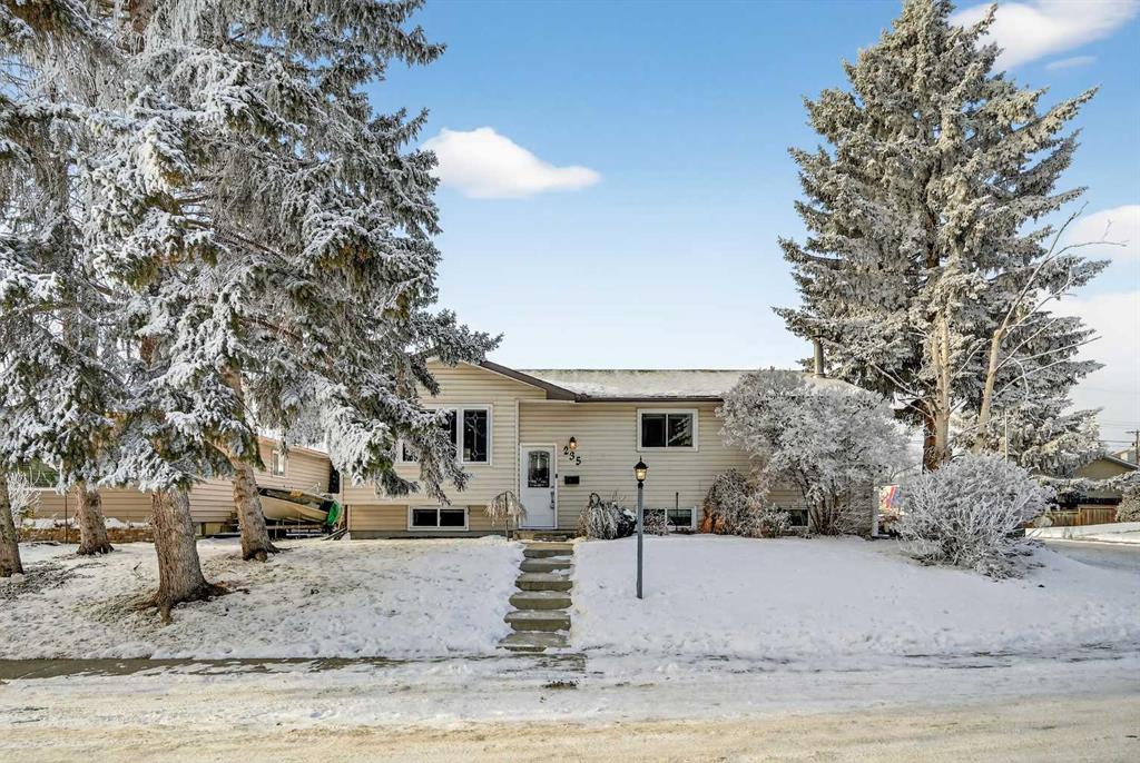 Picture for 235 Allan Crescent SE