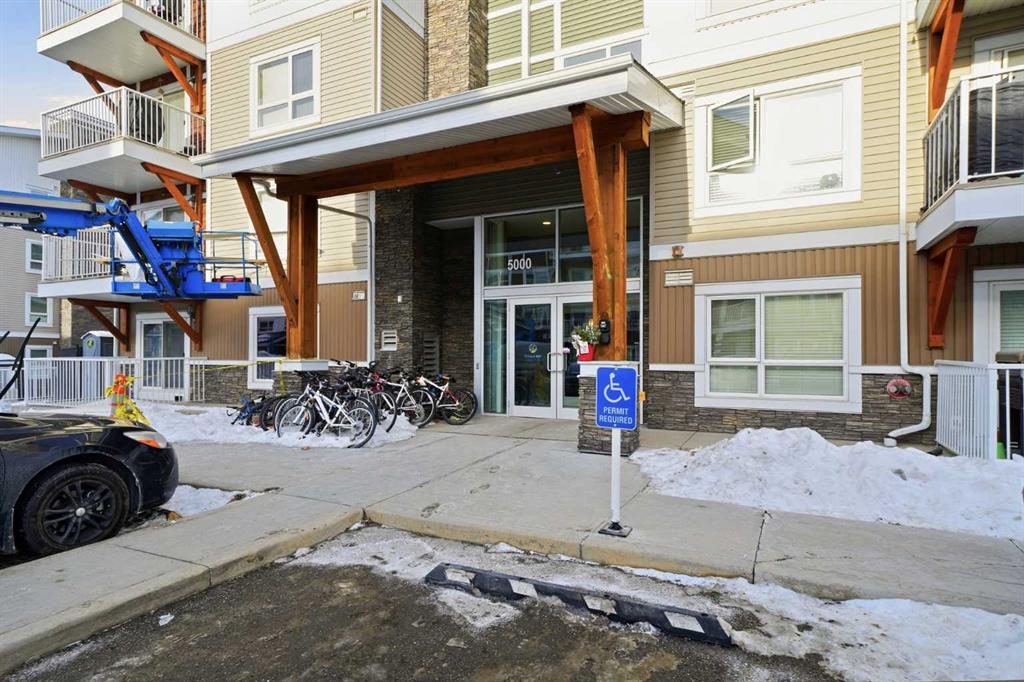 Picture for 5304, 302 Skyview Ranch Drive NE