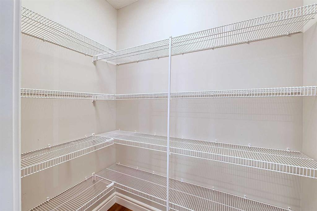 Picture for 19620 42 Street SE